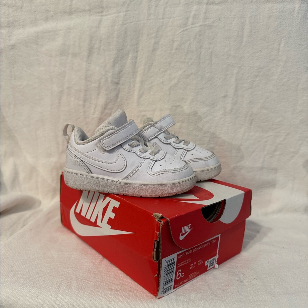 Nike White Court Borough Low 2 Sneakers